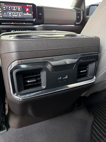 2024 GMC SIERRA 缩略图 17