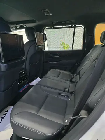 صورة مصغرة 6 لـ 2025 Lexus LX-SERIES