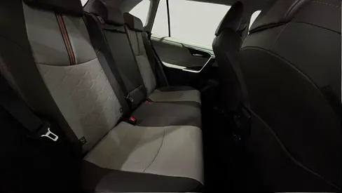 صورة 10 لـ 2024 Toyota RAV 4