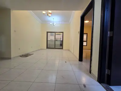 بسعر مميز مع باركن فري #غرفة ماستر #علي طريق محمد بن زايد