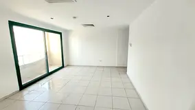 Spacious 2BHK Apartment With Balcony for Rent – Prime Location