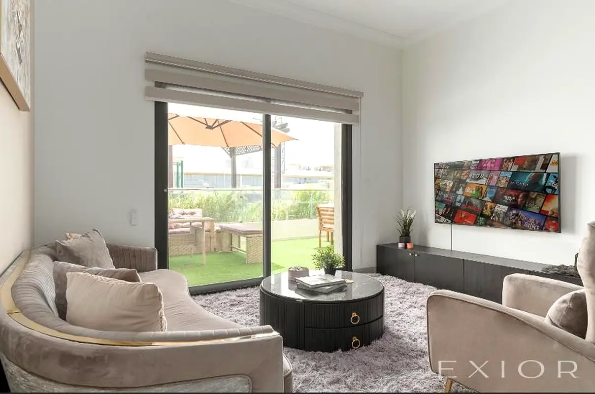 غرفة نوم واحدة فسيحة | G24 Tower JVC | مفروشة | إطلالات على الحديقة والمدينة