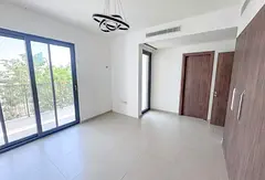 LANDSCAPE | READY TO MOVE IN | PRIME LOCATION
