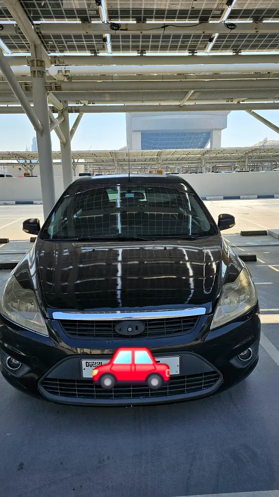 Ford Focus 2009 — photo 1 of 6