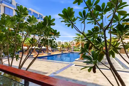 Exclusive | Bright and Spacious | Vacant