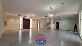 Huge 5MBR majlis Hall kitchen maid room full villa with tawtheeq