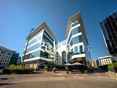 Premium | Executive Office Suite | Expansive Unit