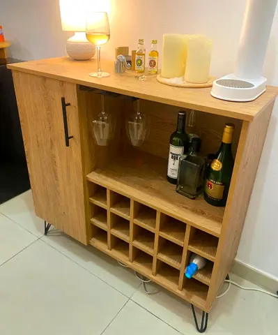 Bar cabinet