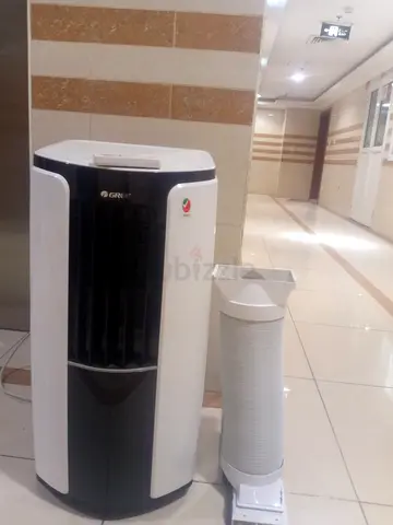 Ac portable 1.5 ton for sale almost new Gree