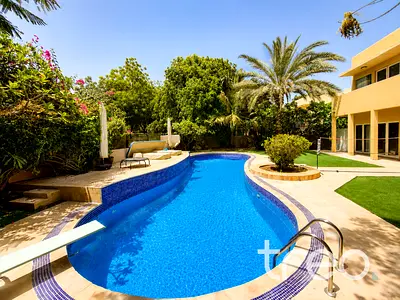 Private Pool | Huge Plot | Park Backing