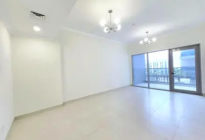 ELEGANT | CLOSED KITCHEN | PRIME LOCATION