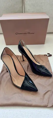 Gianvito Rossi Plexi Leather Pumps 37
