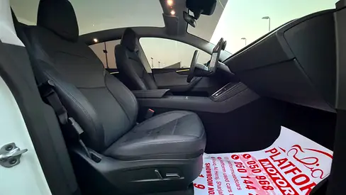 Tesla Model Y Long Range, миниатюра 12