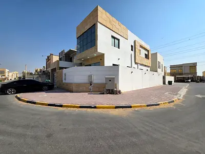 🏡 Luxury Villa for Rent in Al Yasmin – Al Ittihad Scheme 🏡 ✨ Location: Prime corner location in a prestigious and tranquil area ✨ Features: 5 spa