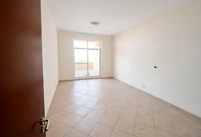 WELL MAINTAINED | SPACIOUS | PRIME LOCATION