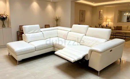 Italian Leather L-Shaped Recliner Corner Sofa - Modern, Excellent Condition