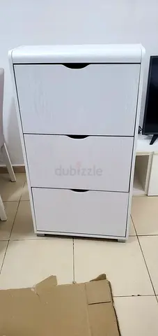 White 3-Drawer Shoe Cabinet - Slim, Good Condition
