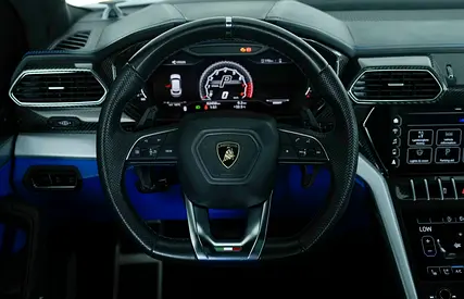 صورة 9 لـ 2021 Lamborghini URUS