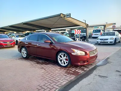 2010 Nissan MAXIMA — фото 3