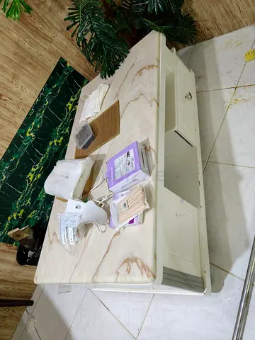 Centre table