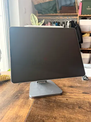 iPad Desktop Stand