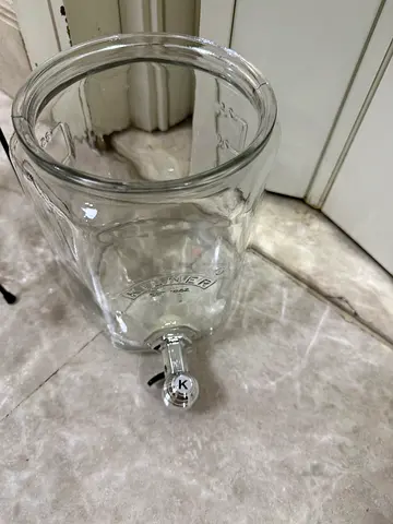 Juice dispenser with tap. New