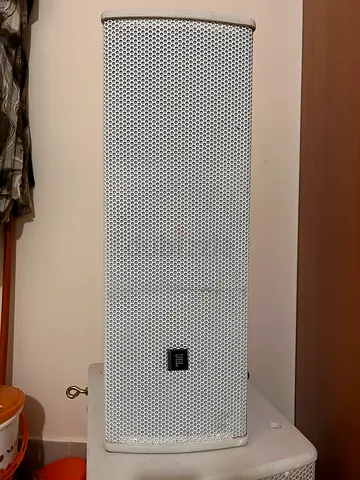 JBL AM5212/64 Full-range Professional Loudspeaker - White and JBL subwoofer