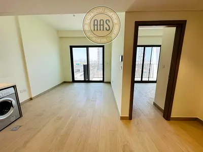 LUXURIOUS 1BHK SEMI FURNISHED FLAT|FLEXIBLE CHEQUES PAYMENTS|ALL AMINITIES AVAILABLE