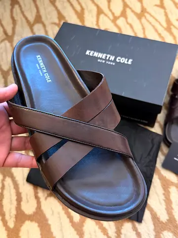 Sandal