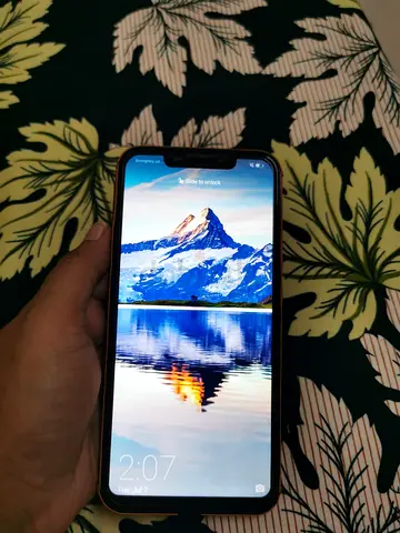 Used Huawei MATE 20 LITE in Good Condition