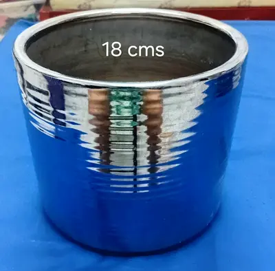 Silver ceramic Plant Pot / Planter - 18 cm Diameter