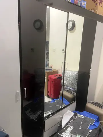 6 door wardrobe