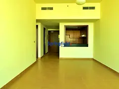 Spacious 1BR | Prime Business Bay Living | Dubai