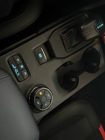 صورة 13 لـ 2025 FORD RANGER