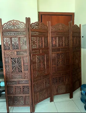 Marina home divider