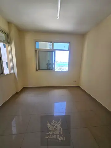 Looking for a comfortable studio in a prime location?This apartment offers a practical layout and a