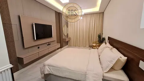 Fully Furnished 1 bedroom available for rent !!! Hot location midtown !! Hot property!! flexible pa