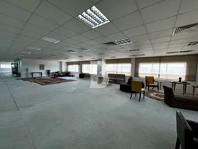 Premium Full Floor Office | Vacant Ready | DIP1