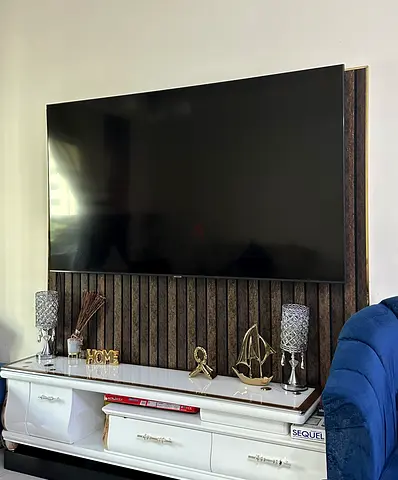 75 Flat Screen LED TV (Good condition)