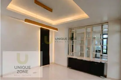 Furnished | Study Space | Available June