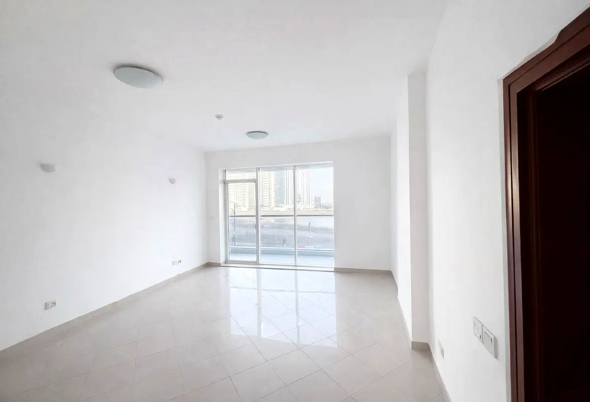 MODERN 1-BEDROOM | SPACIOUS | PRIME LOCATION