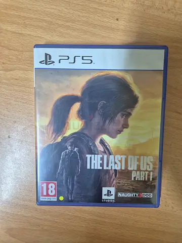 Last of us Part 1 Ps5 CD