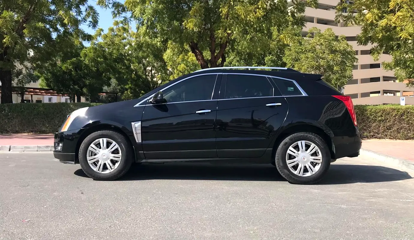 Cadillac SRX 2015 — photo 1 of 20