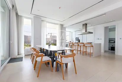 3 Bed | Maids | Dual Aspect | Burj Views
