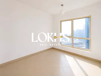 HIGH FLOOR | SEMI FURNISHED | NEAR TO THE METRO