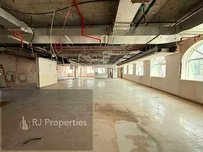 Office - Prime location - suitable for All kinds of businesses - Easy Access For Dubai and Ajman