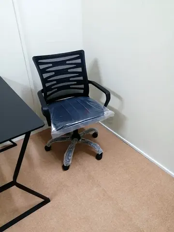 Desino Computer Gaming Table (100x60x75) - NEW