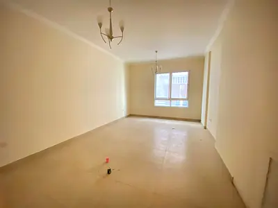 Lavish 1bhk good building near Al Medina rent in just 30k