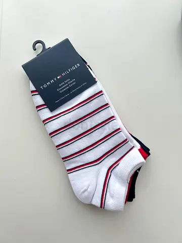 Tommy Hilfiger low cut striped socks - Pack of 3Pairs. 36-40