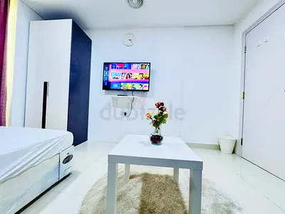 Fully furnished room available for rent